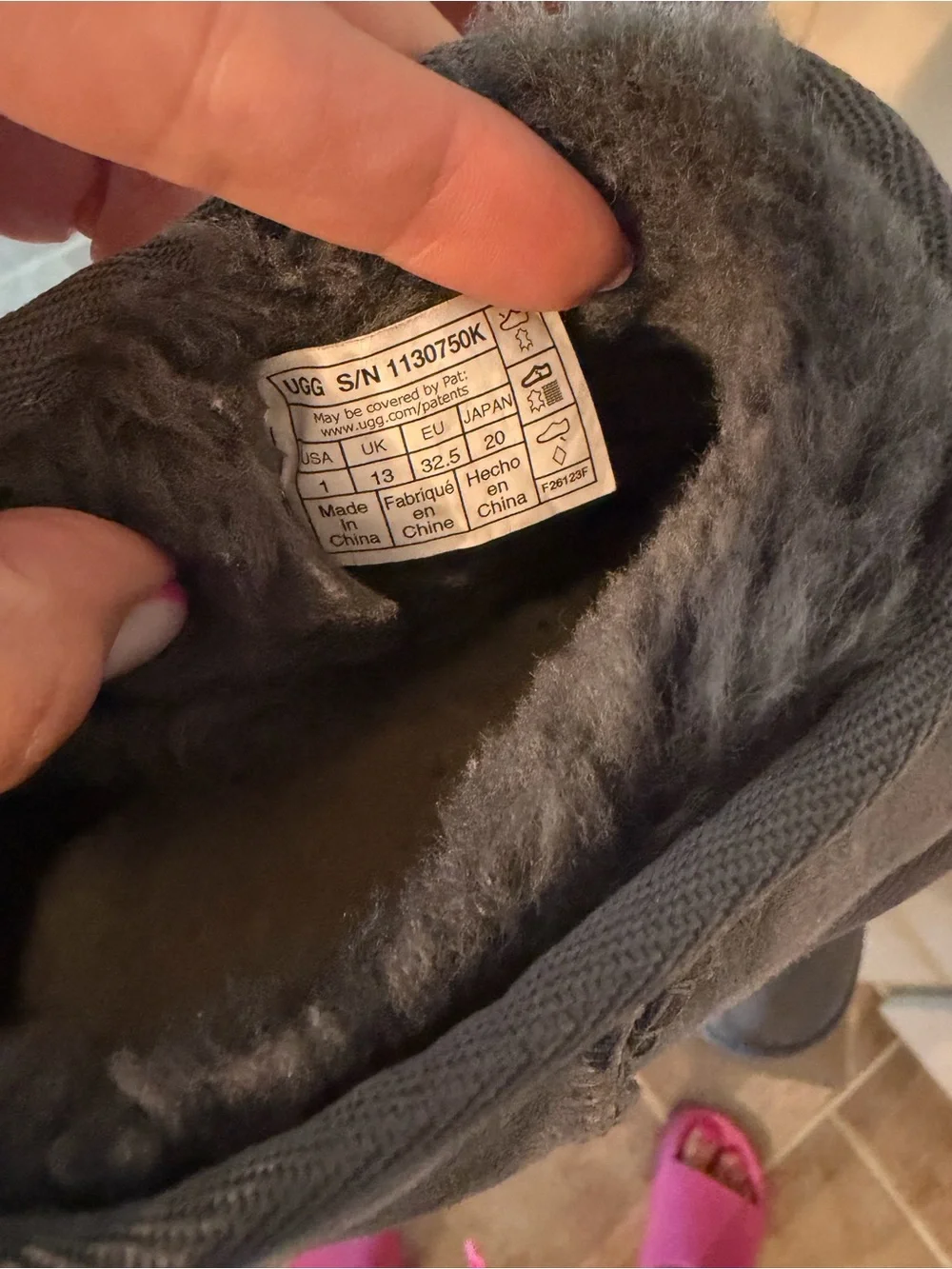UGG Kid’s Classic Ultra Mini, Grey, size 1